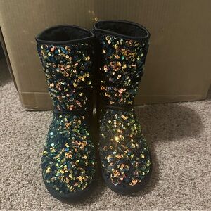 UGG 7 Seguin Boots EUC